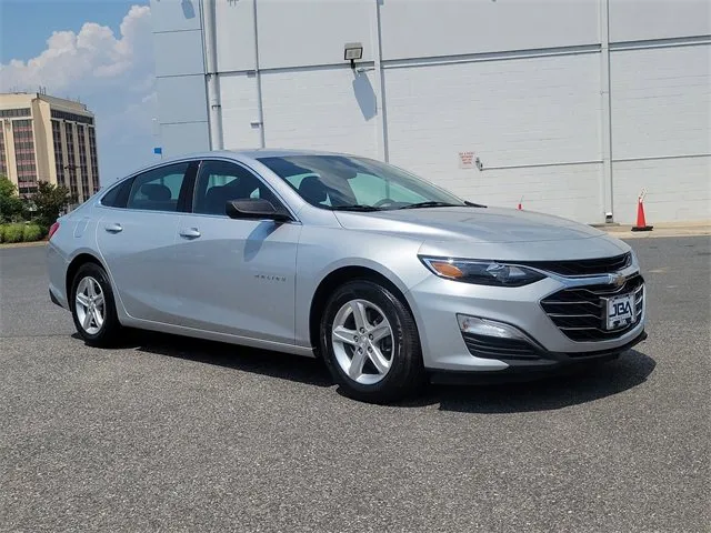 Used 2022 Chevrolet Malibu LT