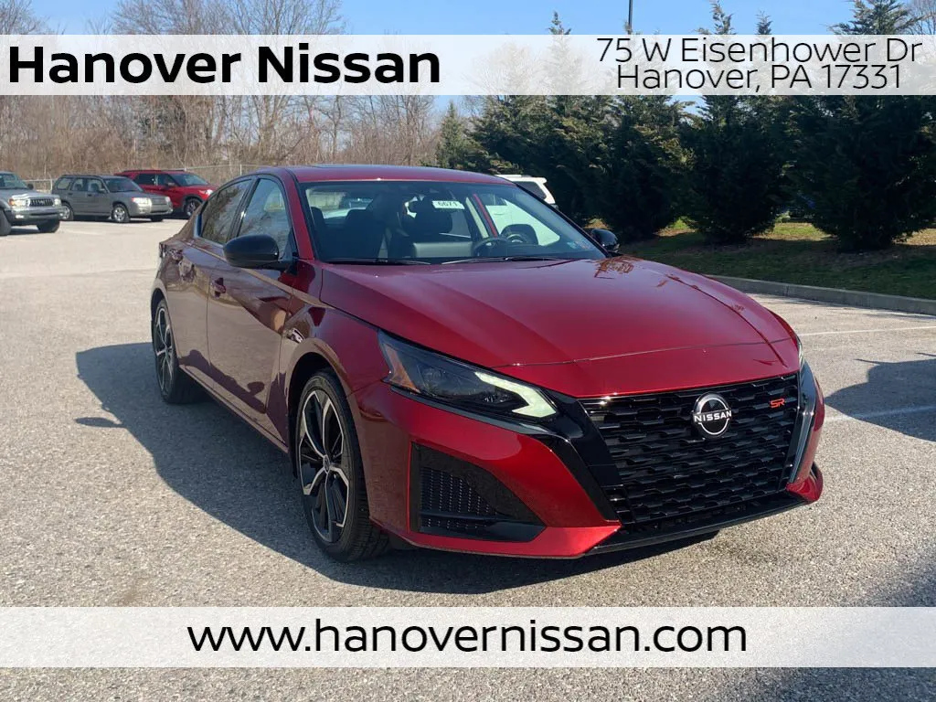 New 2024 Nissan Sentra SR