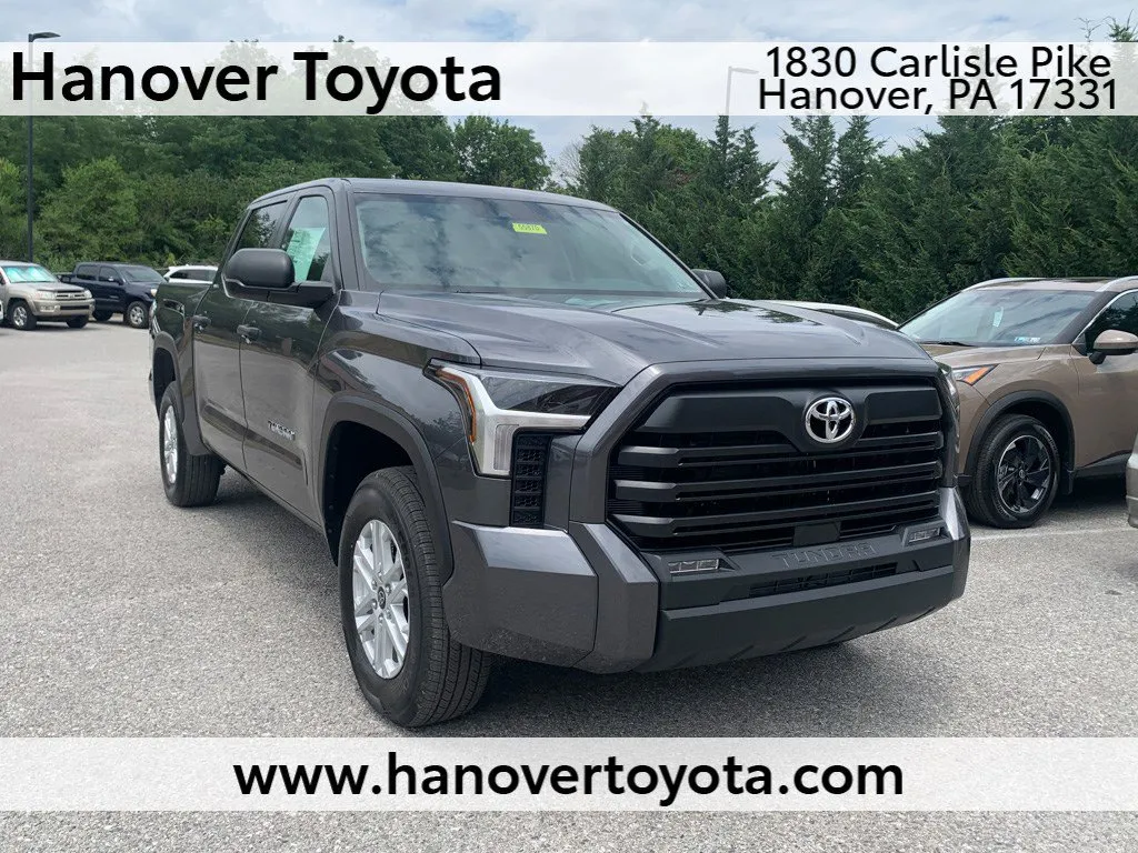 New 2024 Toyota Highlander XLE