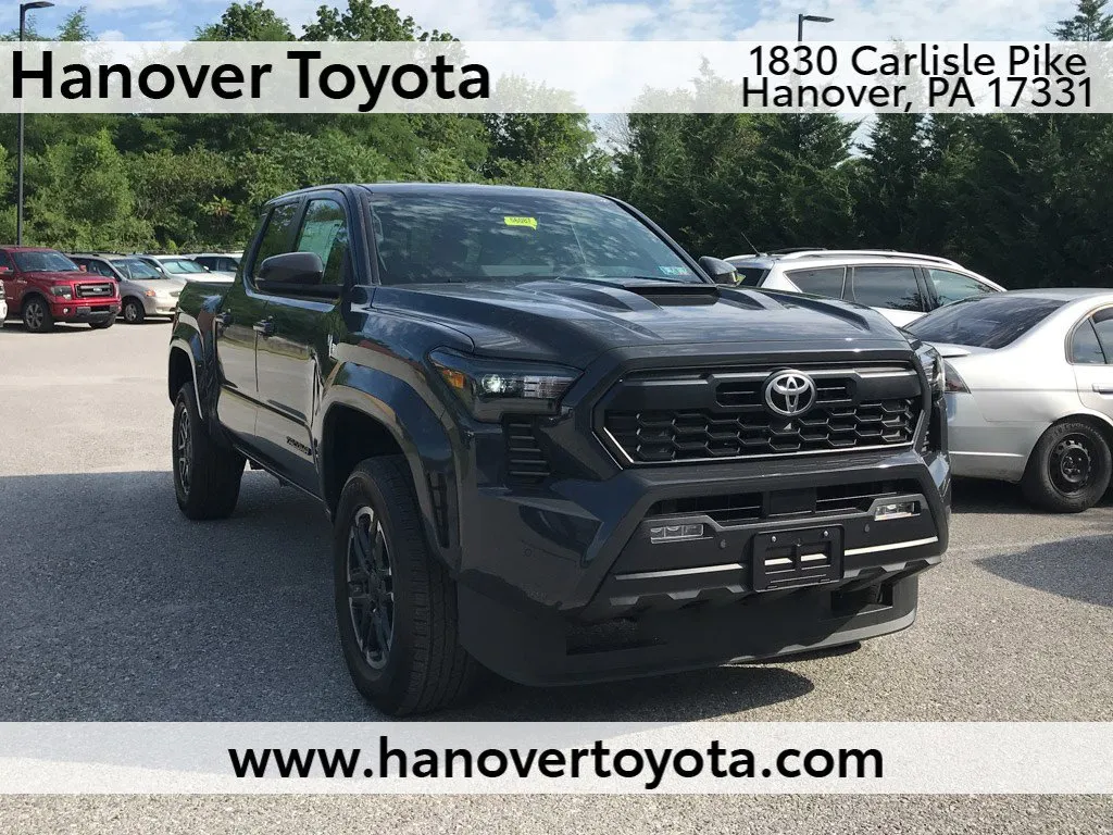 New 2024 Toyota Tacoma TRD Off-Road