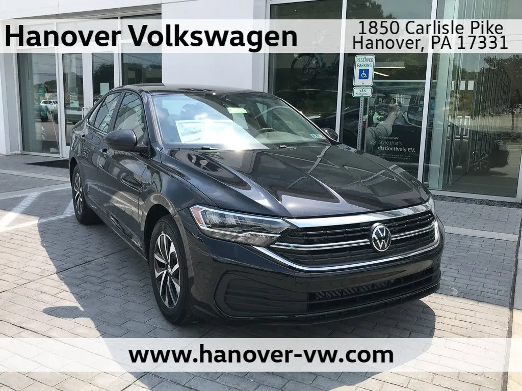 New 2024 Volkswagen Taos SE