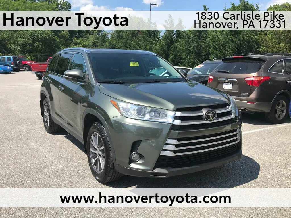 Used 2017 Toyota Camry XLE