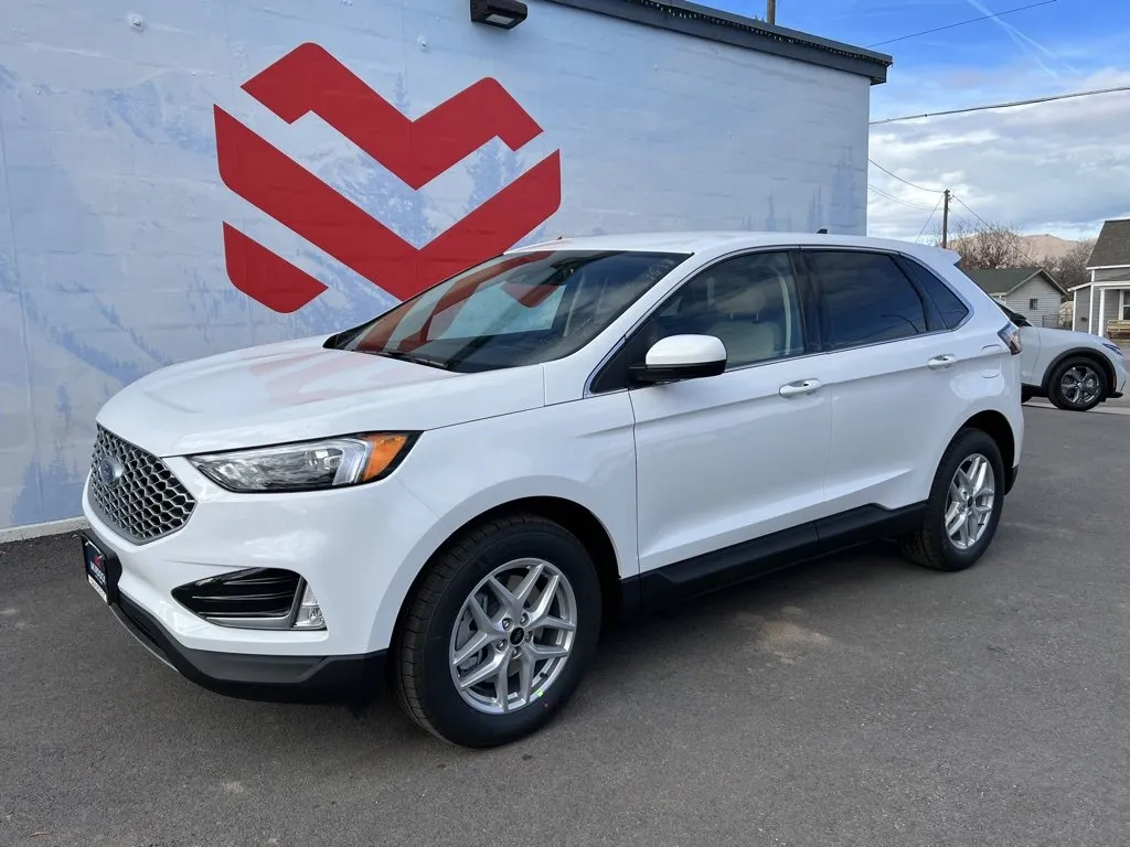 New 2024 Ford Escape ST-Line w/ Tech Pack #1