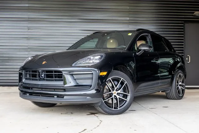 Used 2015 Jeep Grand Cherokee Limited w/ Luxury Group II