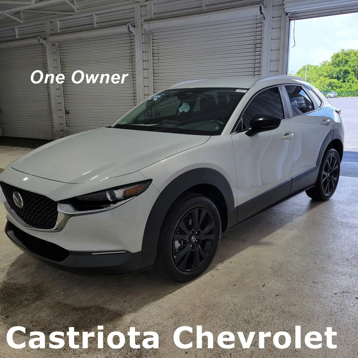 Used 2019 Jeep Cherokee Latitude w/ Popular Appearance Group