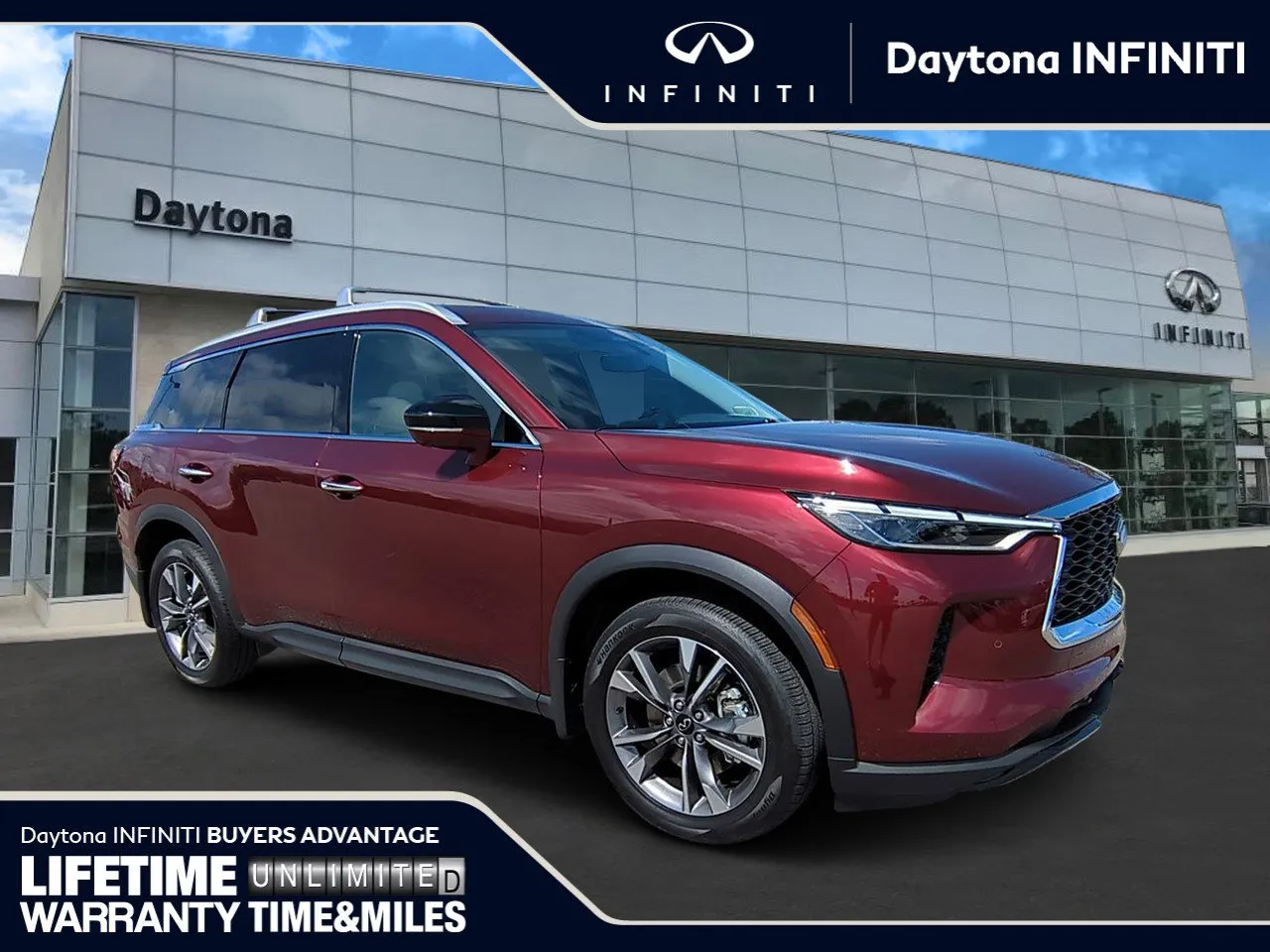 New 2024 INFINITI QX60 Pure w/ Cargo Package