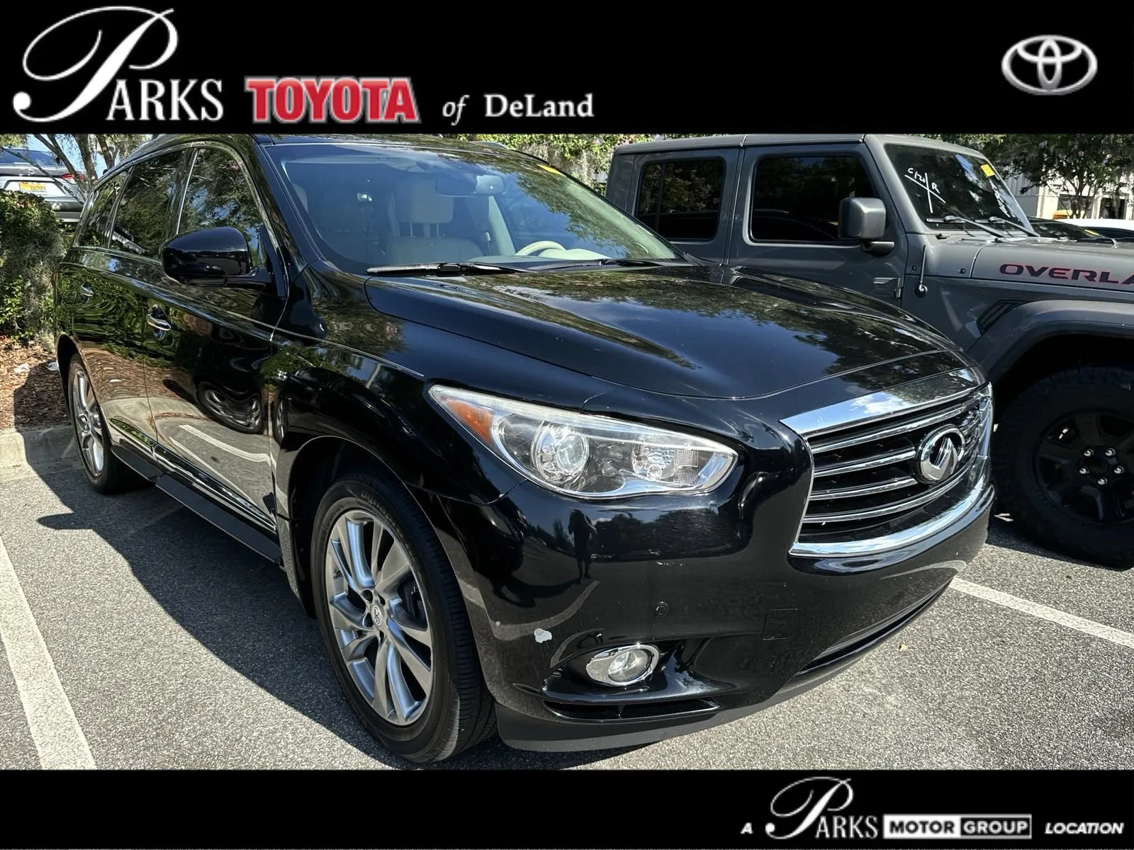 Used 2014 INFINITI QX60 AWD w/ Deluxe Touring Package