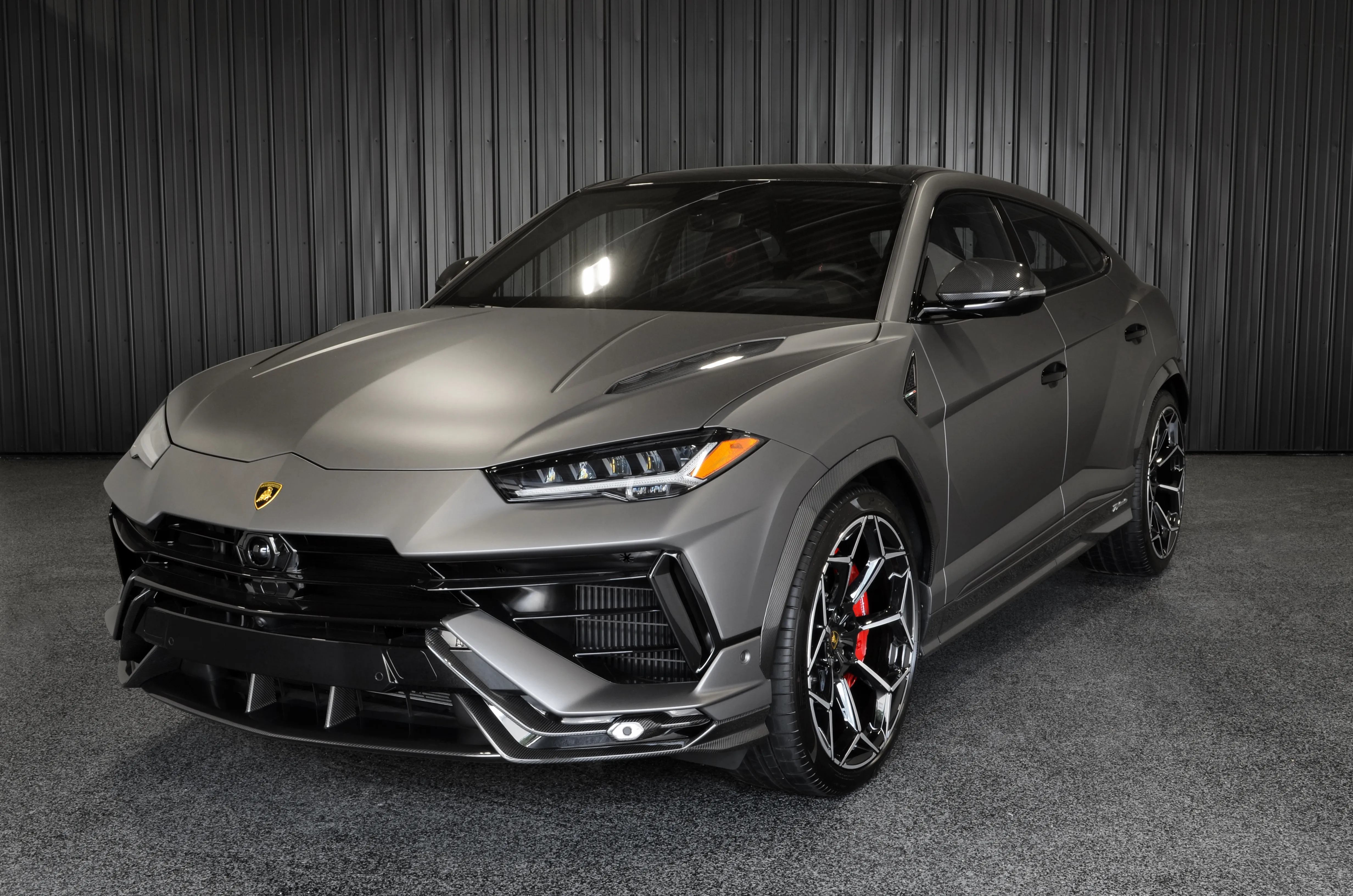 Used 2024 Lamborghini Urus Performante