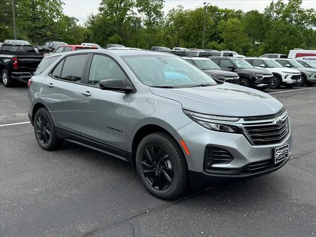 New 2024 Chevrolet Trax RS w/ Driver Confidence Package