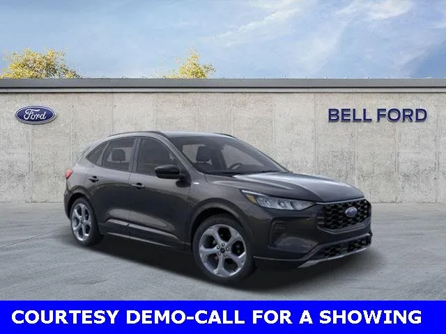 New 2024 Ford Edge ST-Line w/ Class II Trailer Tow Package
