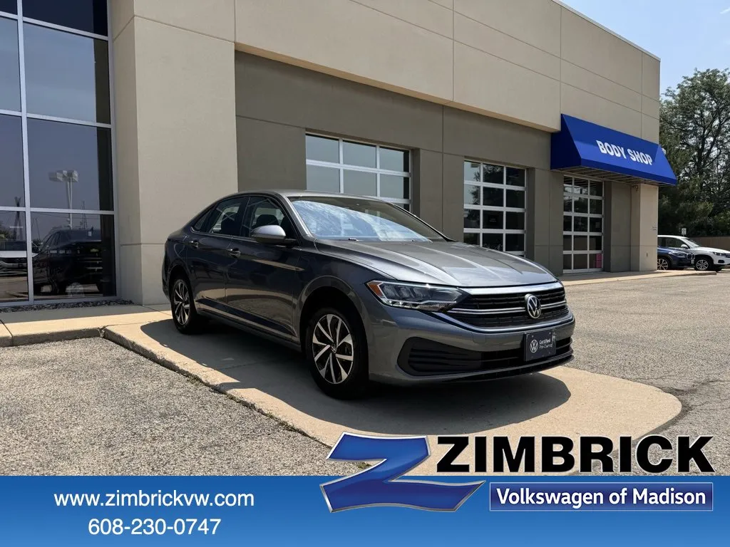 Certified 2023 Volkswagen Jetta SE