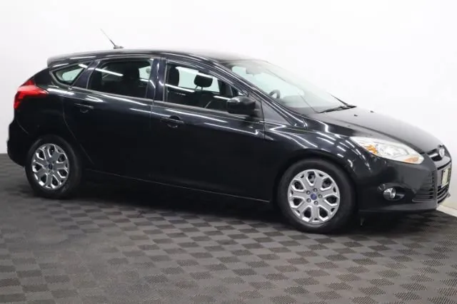 Used 2006 Chevrolet HHR LT w/ Preferred Equipment Group