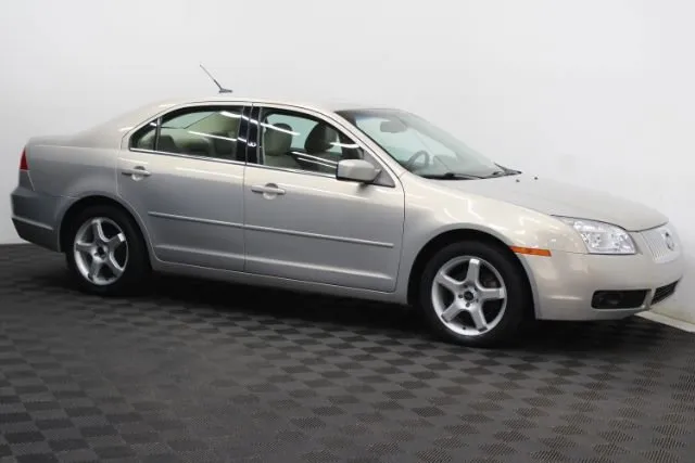 Used 2007 Saturn Aura XR w/ Premium Trim Pkg