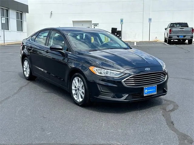 Used 2020 Ford Fusion SE