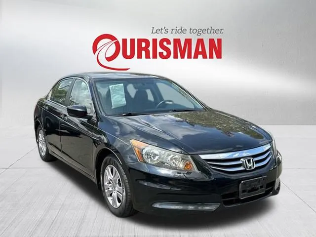 Used 2014 Nissan Rogue SL w/ SL Premium Package