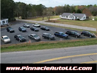 Pinnacle Auto LLC