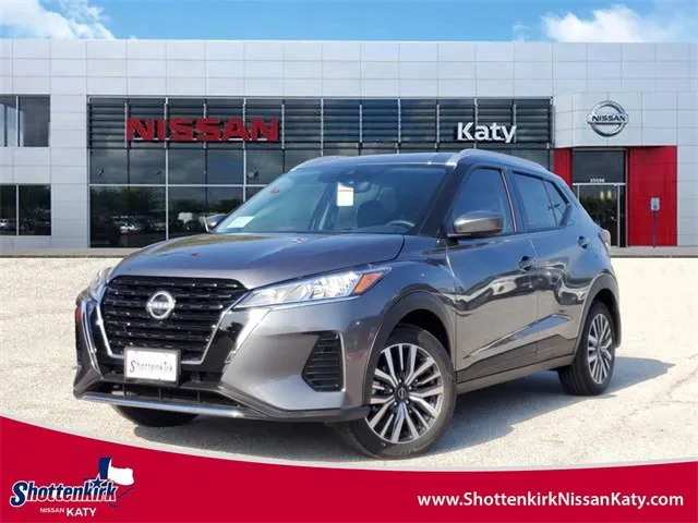 New 2024 Nissan Versa S w/ Trunk Package