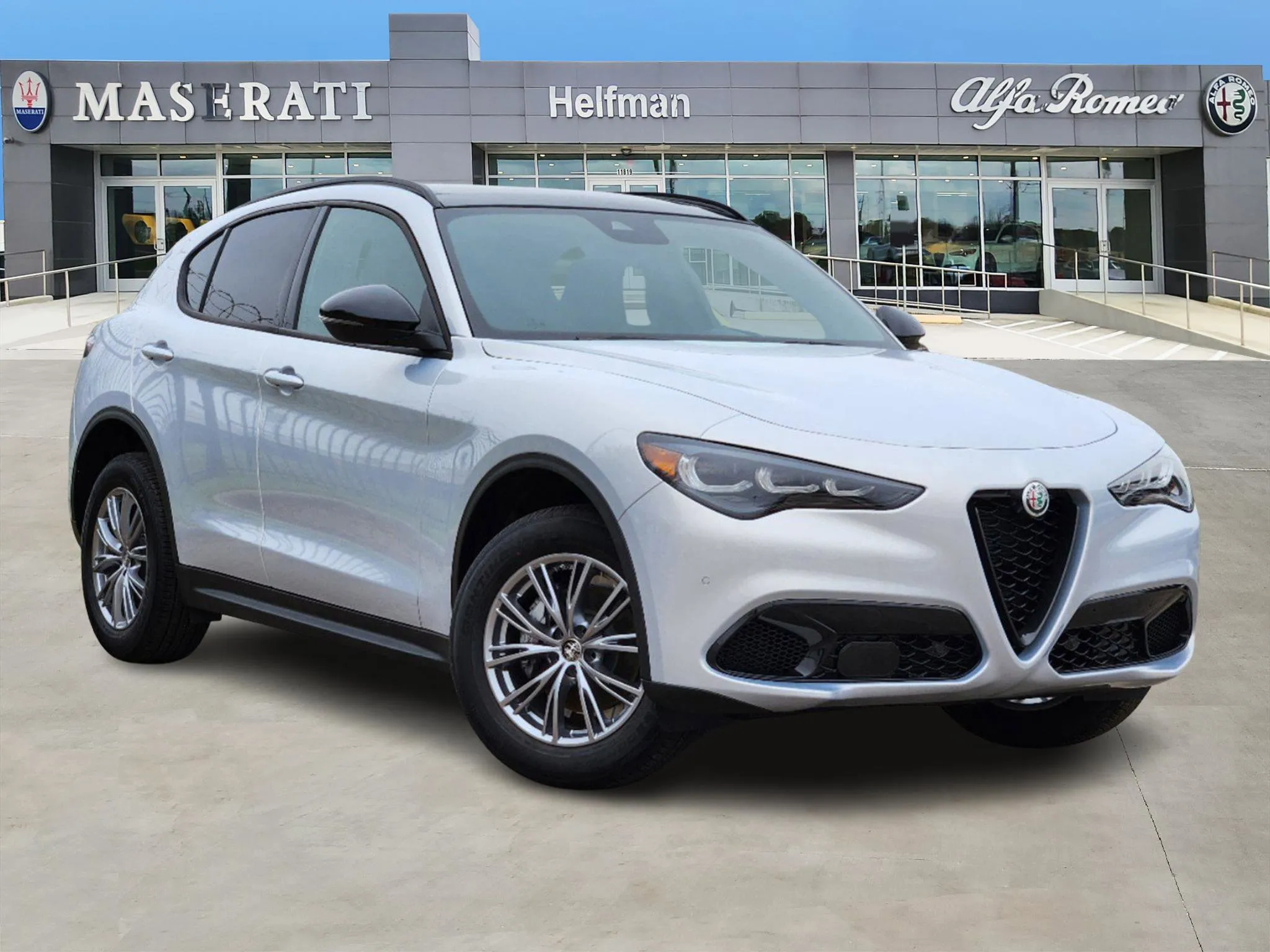 New 2024 Alfa Romeo Tonale Ti w/ Premium Interior Package