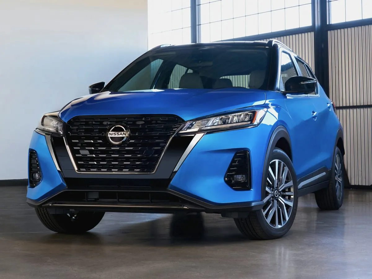 Certified 2021 Nissan Kicks SR w/ SR Premium Package