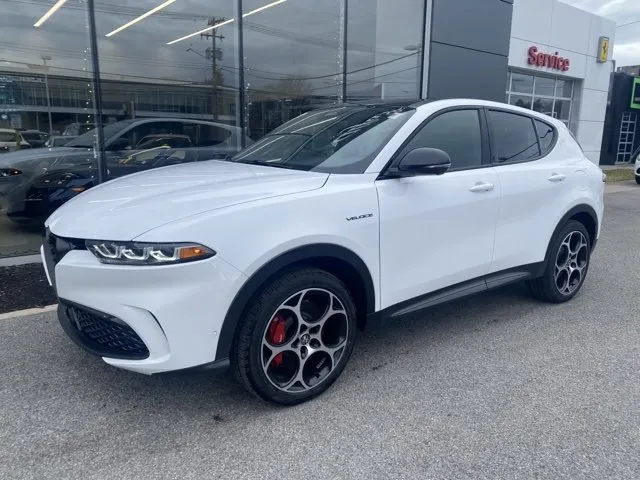 New 2024 Alfa Romeo Tonale Veloce w/ Active Assist Package