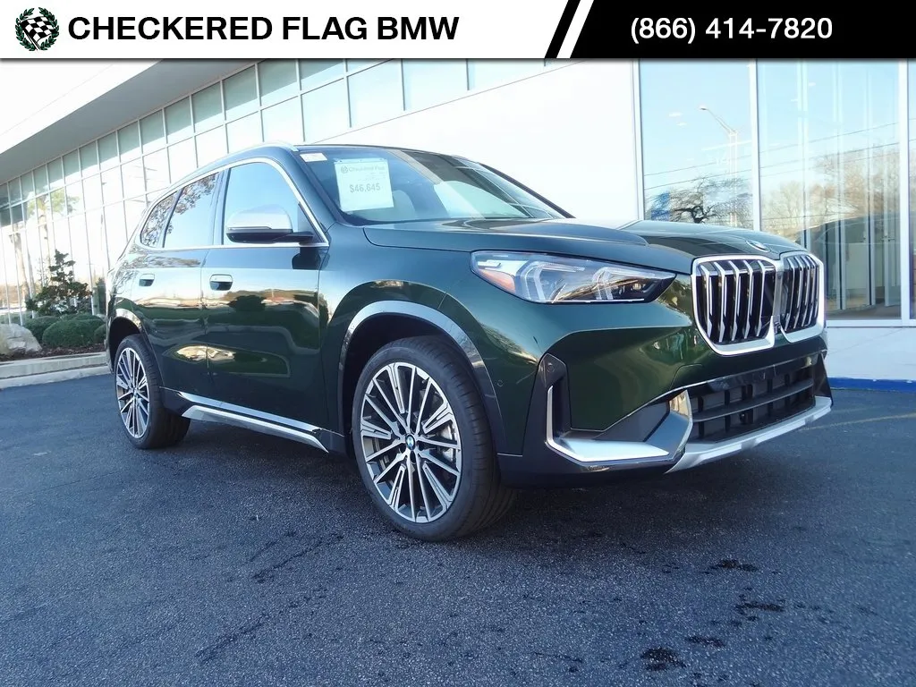 New 2023 BMW X1 xDrive28i w/ Premium Package