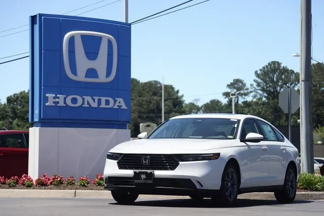 New 2024 Honda HR-V LX