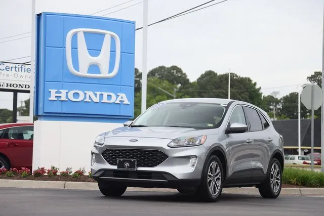 Used 2020 Hyundai Elantra SEL w/ Cargo Package (C1)
