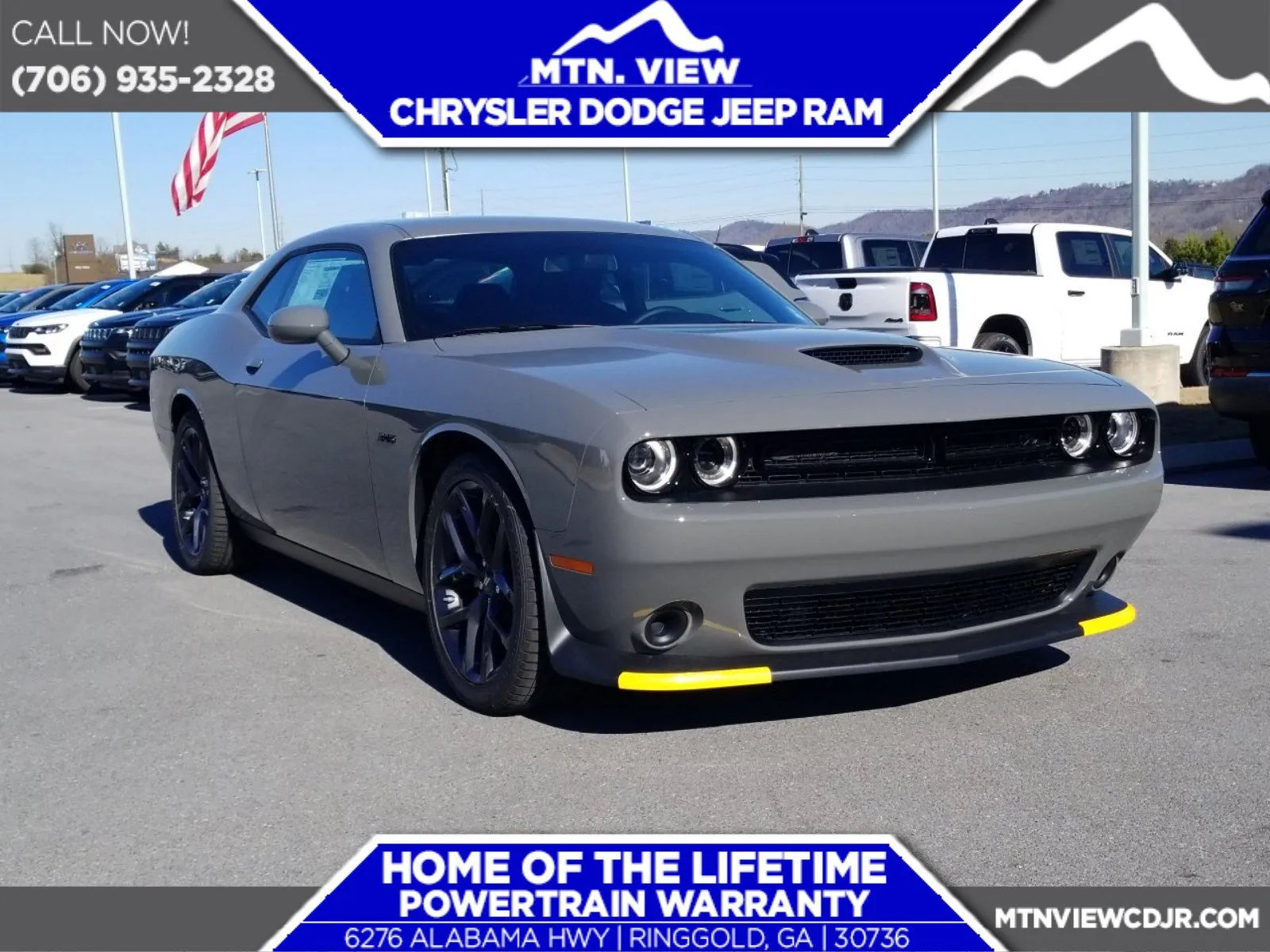 New 2023 Dodge Challenger R/T w/ Blacktop Package