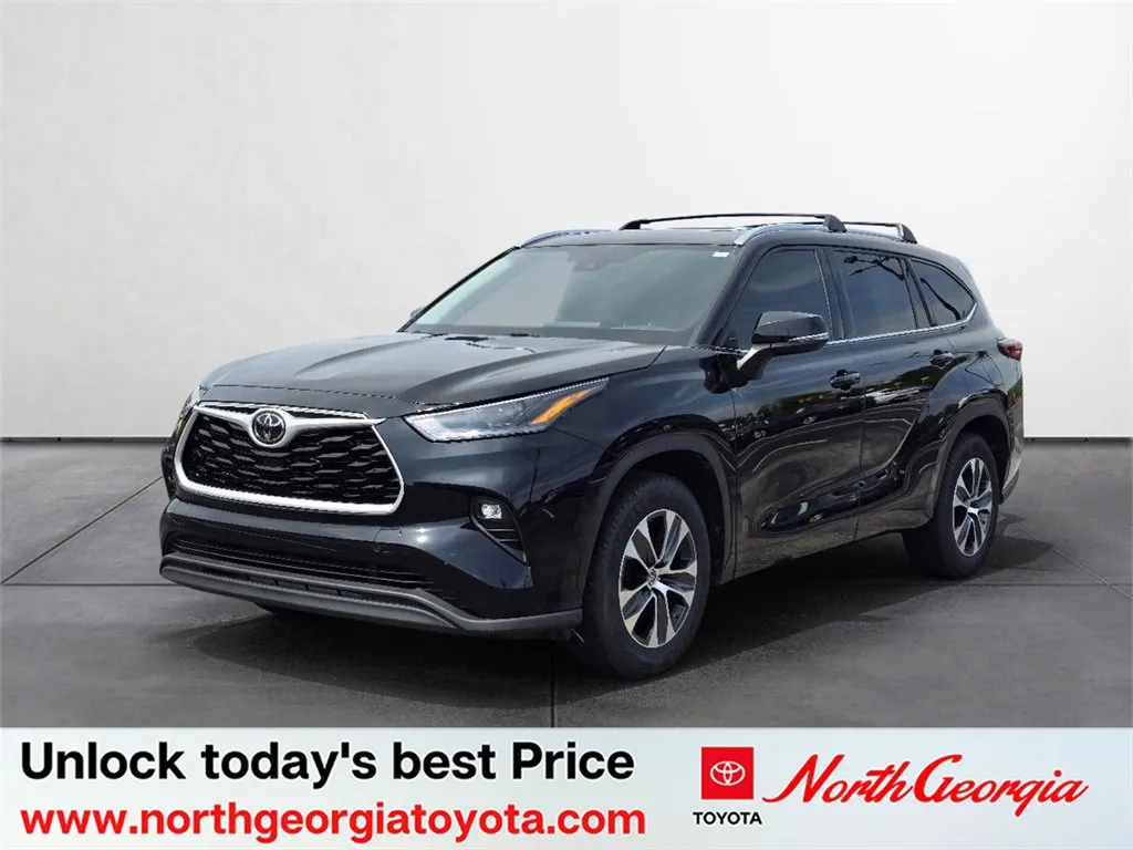 Used 2021 Toyota RAV4 XLE