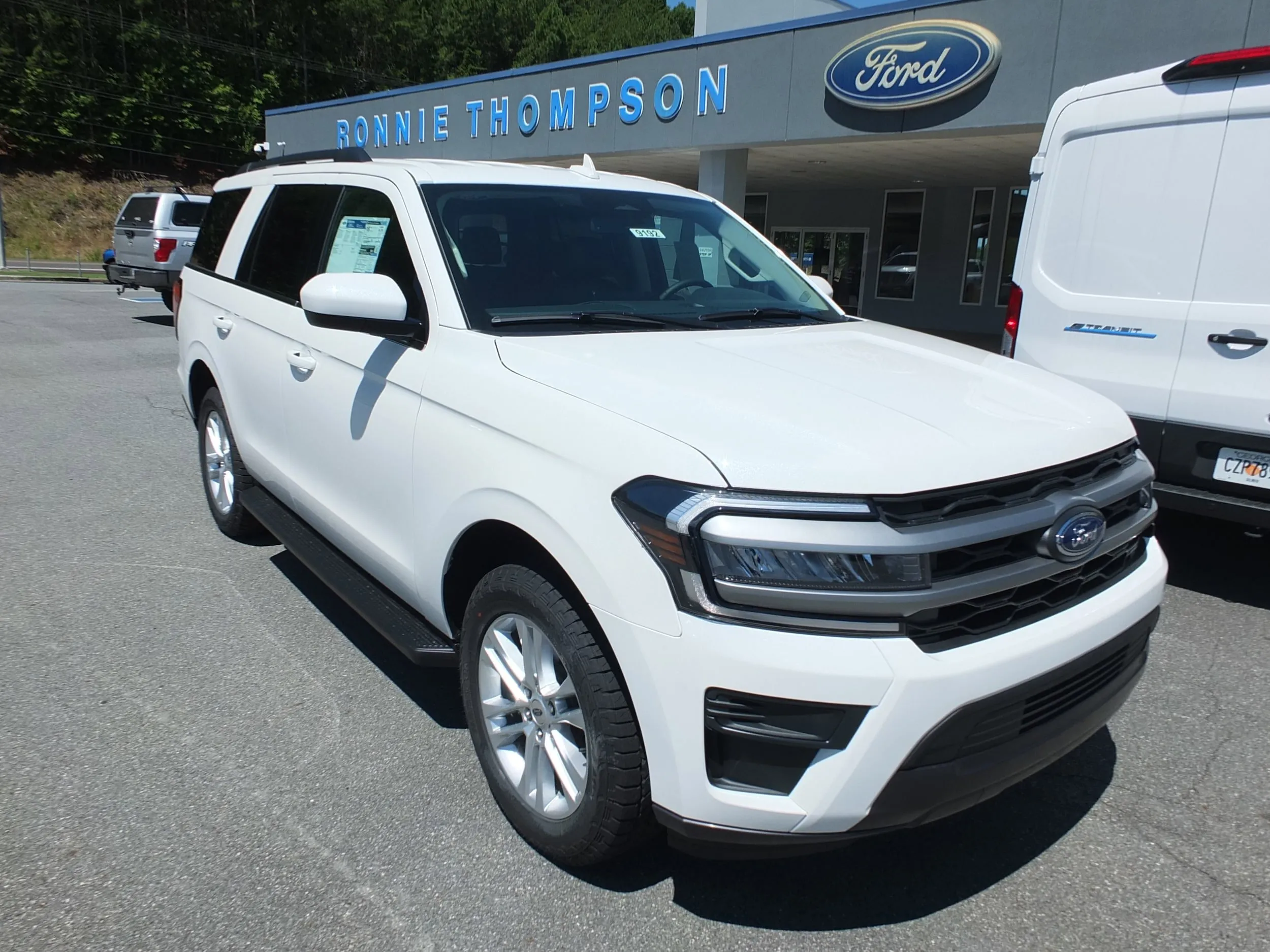 New 2024 Ford Expedition XLT