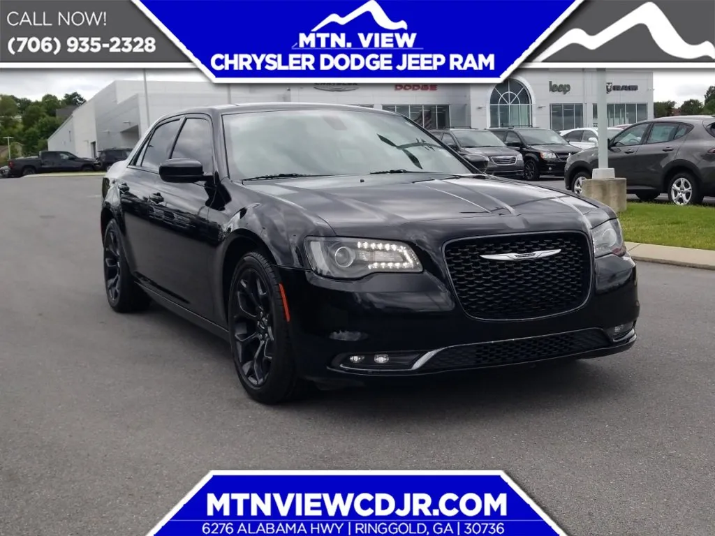 Used 2019 Chrysler 300 S