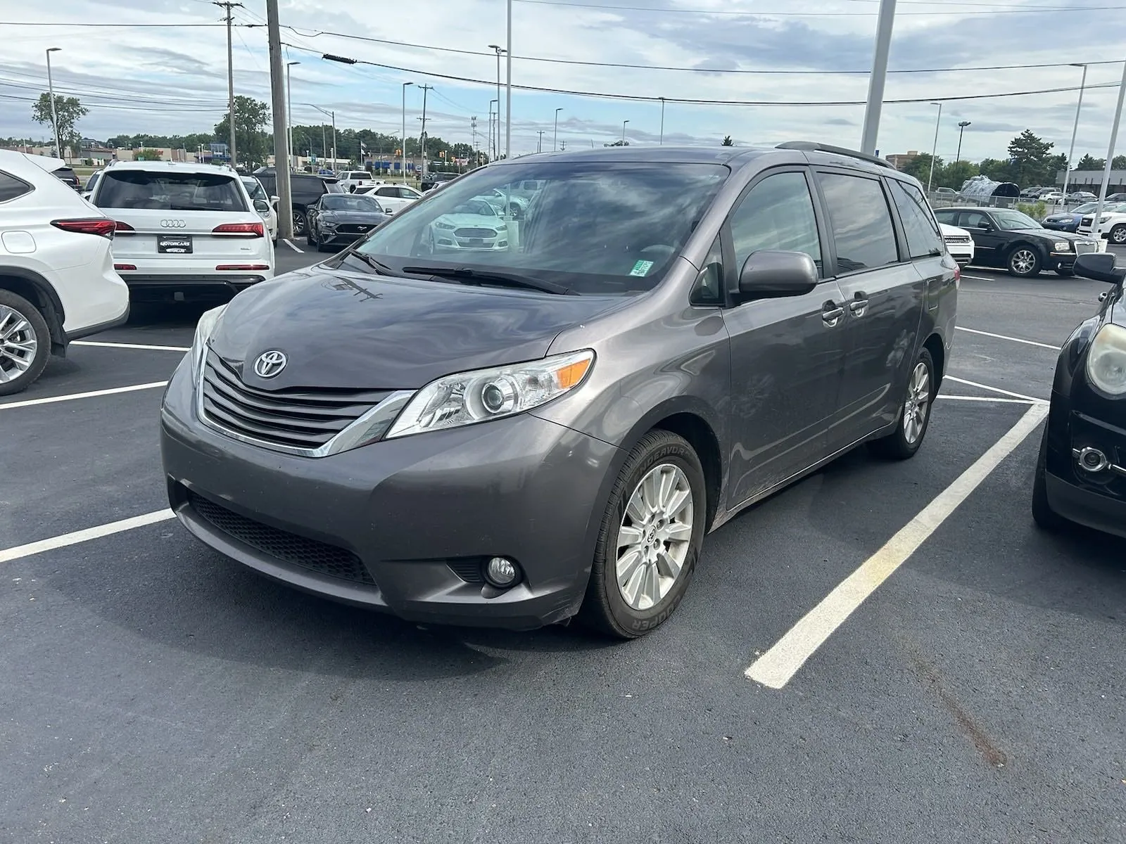 Used 2018 Chevrolet Equinox LT