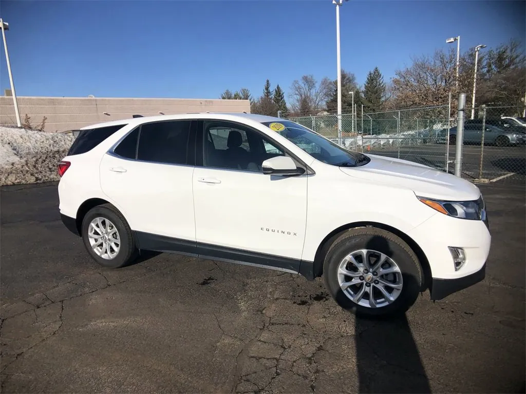 Used 2020 Chevrolet Equinox LS w/ LS Convenience Package