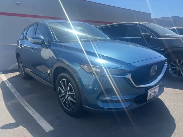 Certified 2022 MAZDA CX-5 AWD 2.5 S w/ Select Package