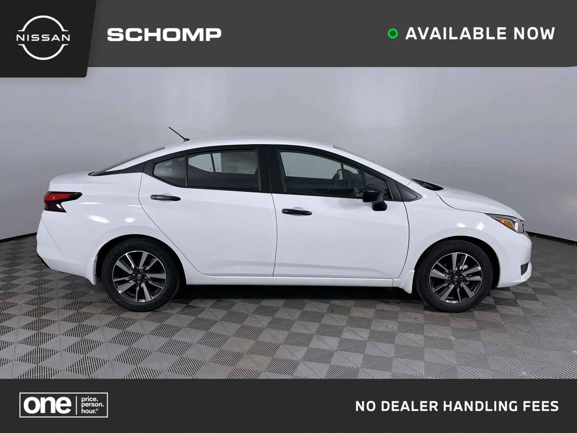 New 2024 Nissan Versa SV w/ Trunk Package