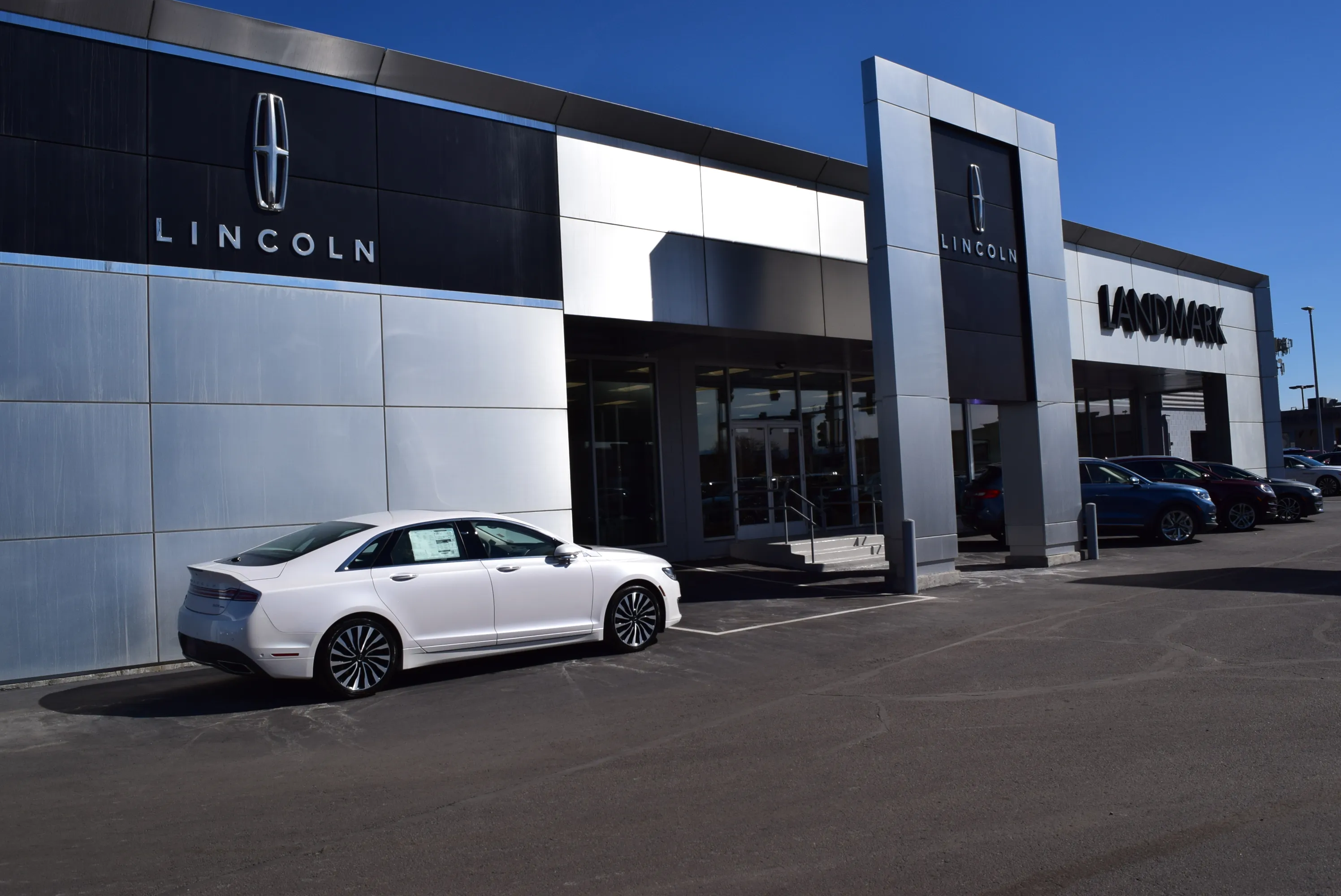 Certified 2023 Lincoln Nautilus Reserve w/ Monochromatic Package