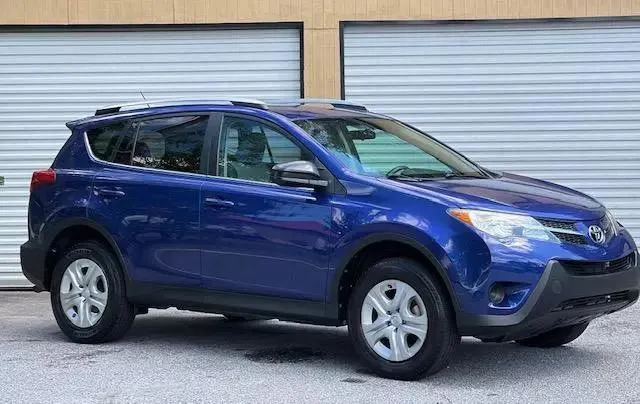 Used 2021 Toyota RAV4 XLE