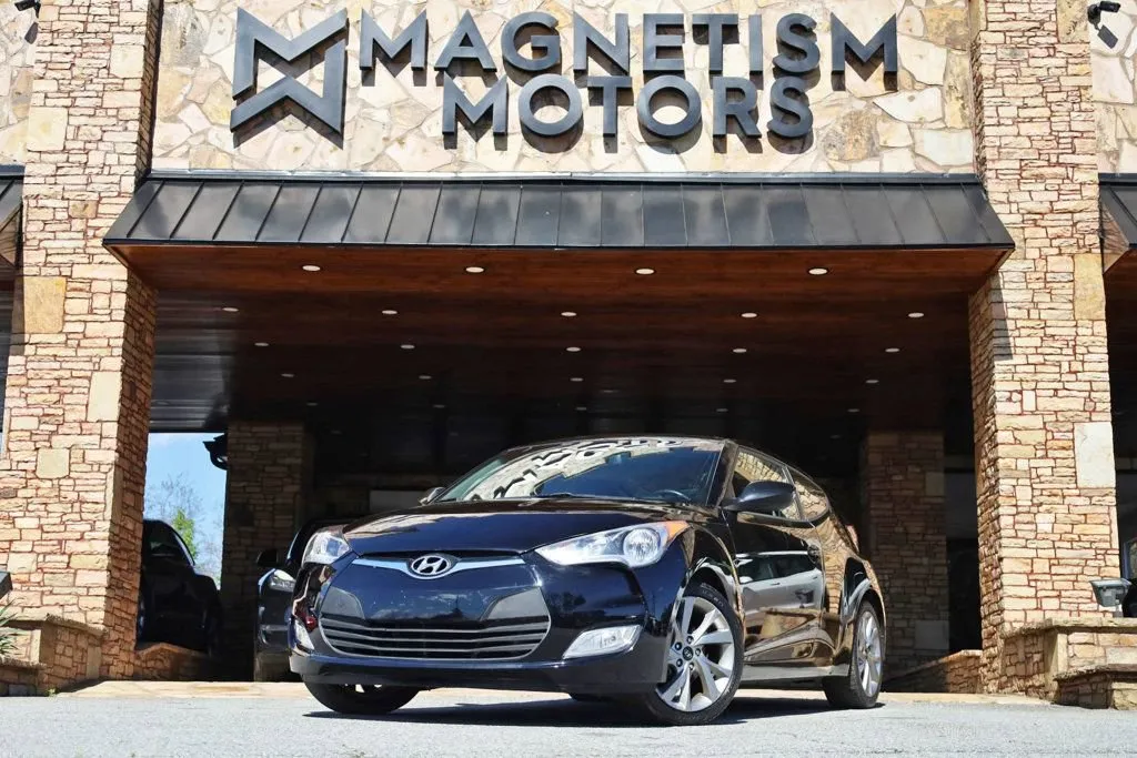 Used 2010 Nissan Altima 2.5 SL w/ Technology Pkg