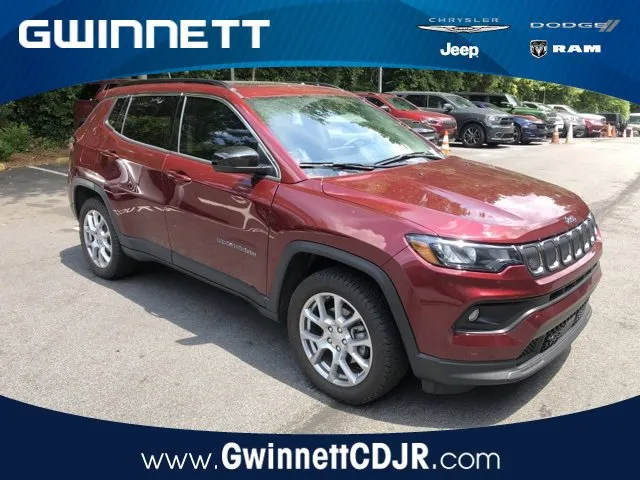 Used 2022 Jeep Compass Latitude w/ Sun and Sound Group