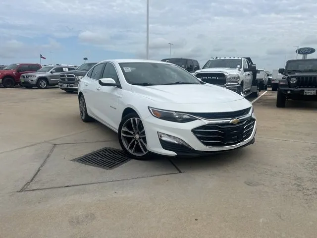 Used 2022 Chevrolet Malibu LT