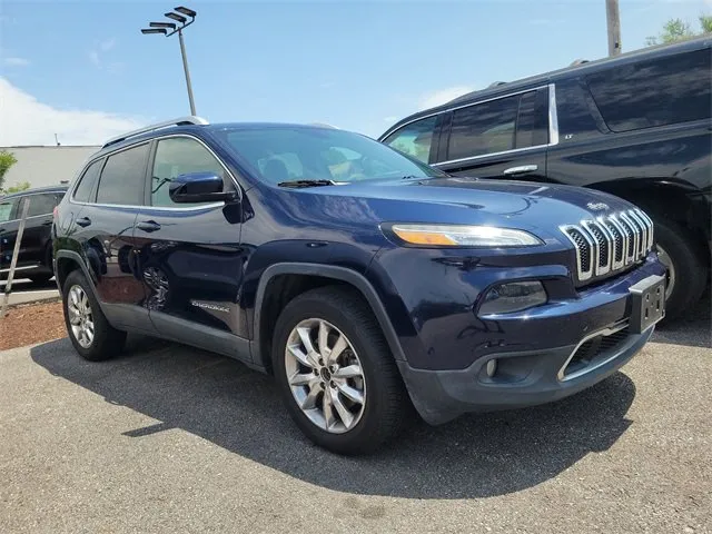 Used 2019 Chevrolet Traverse LT