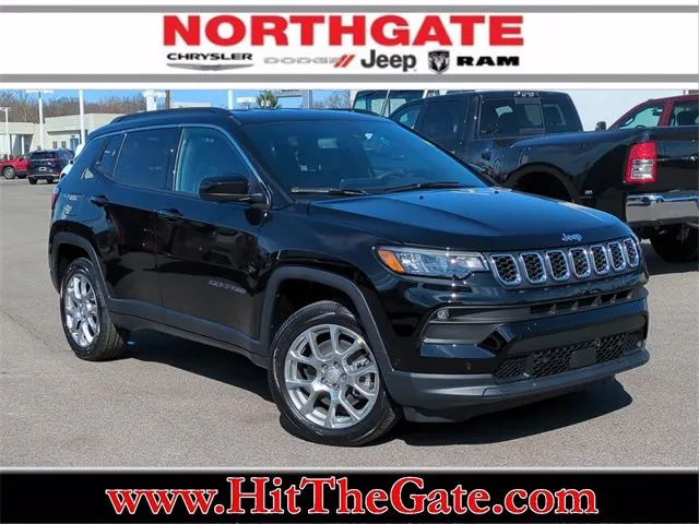 New 2024 Jeep Compass Latitude w/ Altitude Special Edition