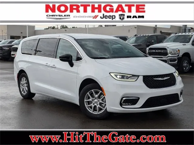 New 2024 Dodge Hornet GT w/ GT Blacktop Package
