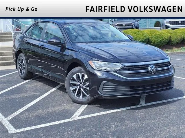 New 2024 Volkswagen Jetta SE