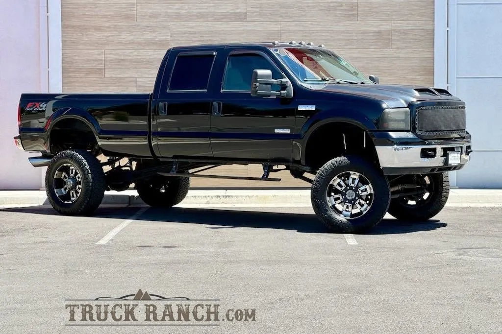 Used 2019 Ford F550 4x4 Crew Cab Super Duty w/ Power Equipment Group