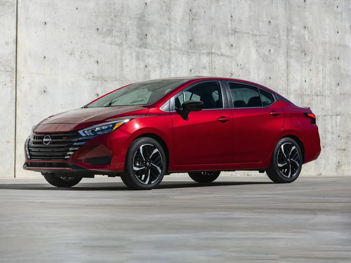 New 2024 Nissan Sentra SR