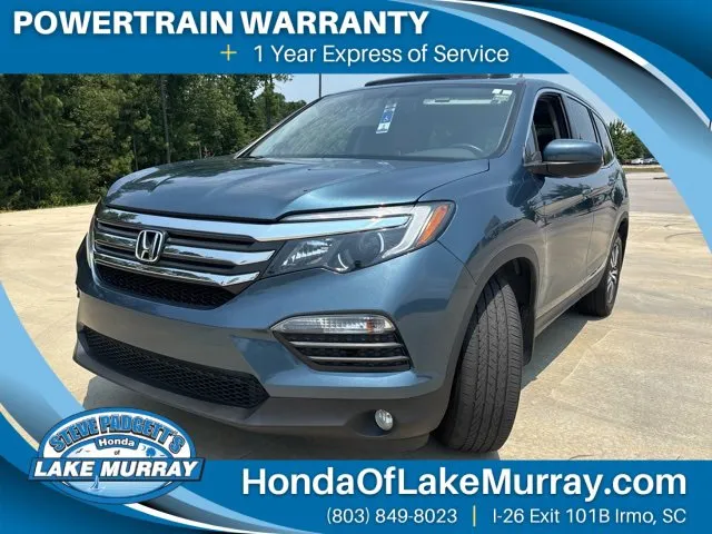 Used 2017 Chevrolet Traverse LT