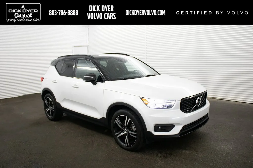 Certified 2021 Volvo XC60 T5 Momentum w/ Premium Package