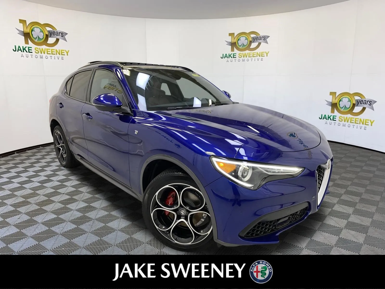 New 2024 Alfa Romeo Giulia Ti w/ Performance Driving Package