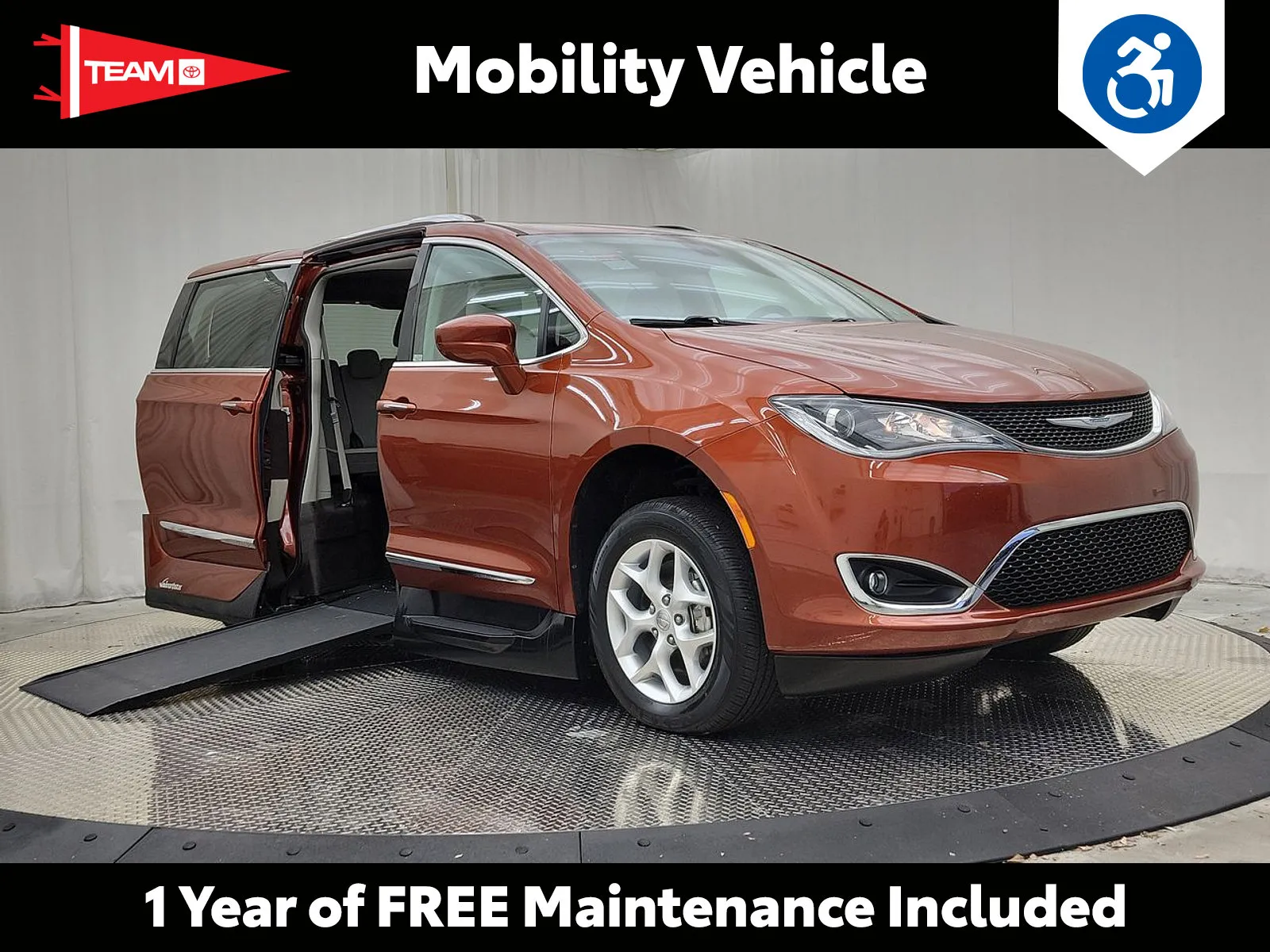 Used 2017 Chrysler Pacifica Touring-L w/ Tire & Wheel Group